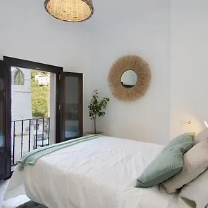 https://alhambra-boutique-terrace.es-andalucia.com